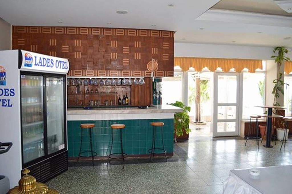 Lades Hotel Silifke Zewnętrze zdjęcie